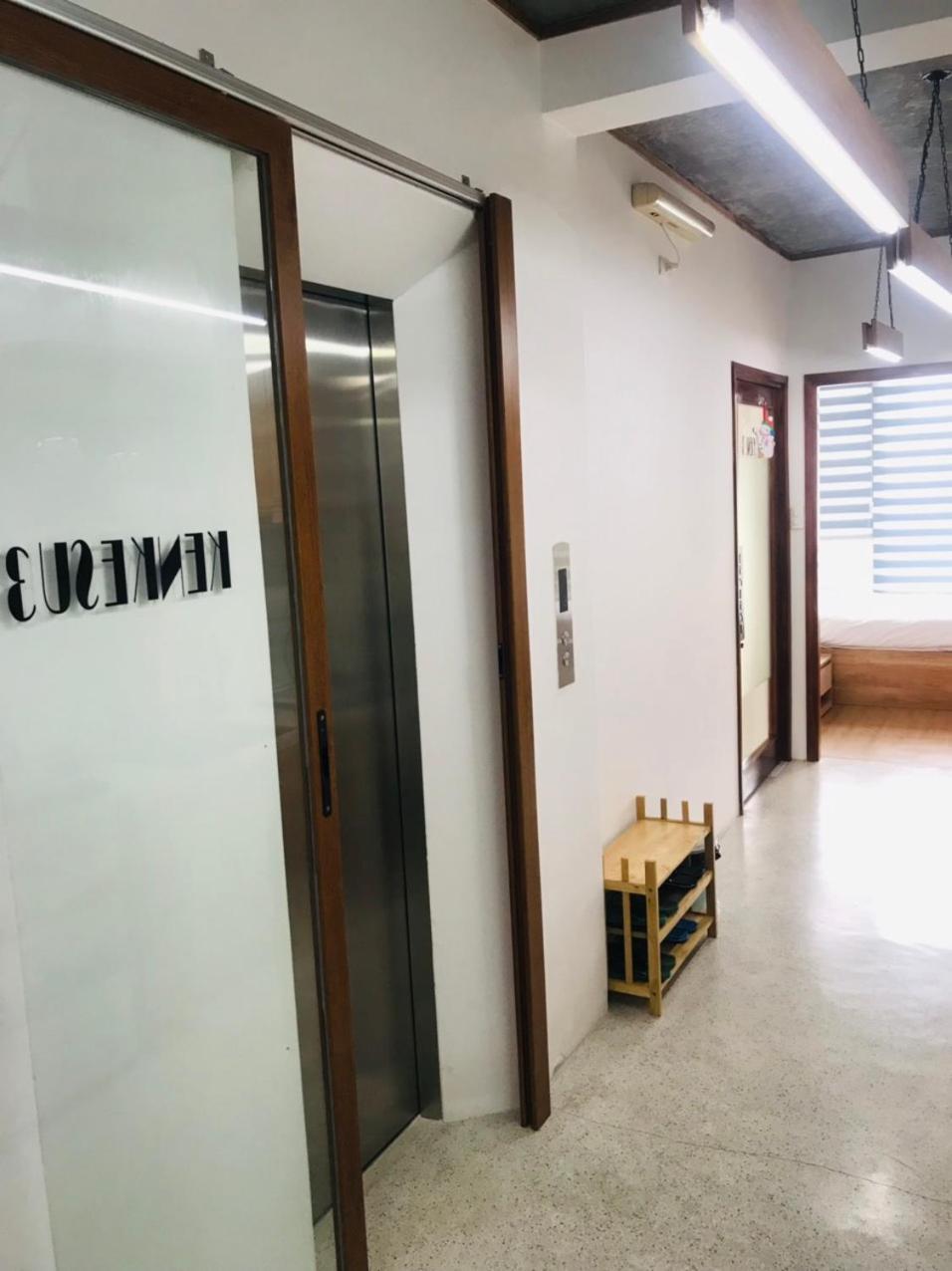 Kenkesu House-Nice 3Rd Floor-2Brs-Free Airport Pick Up& Drop Off From 3 Nights Da Nang Bagian luar foto